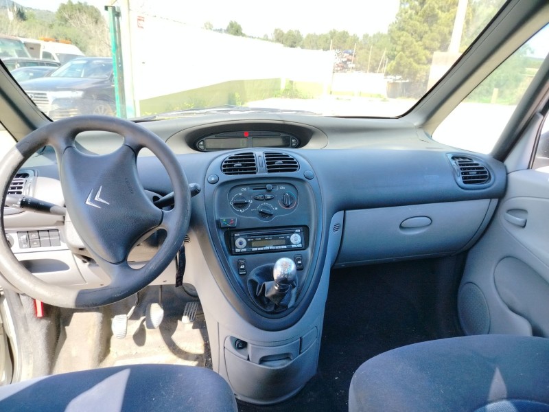 citroën xsara picasso (n68) del año 2003