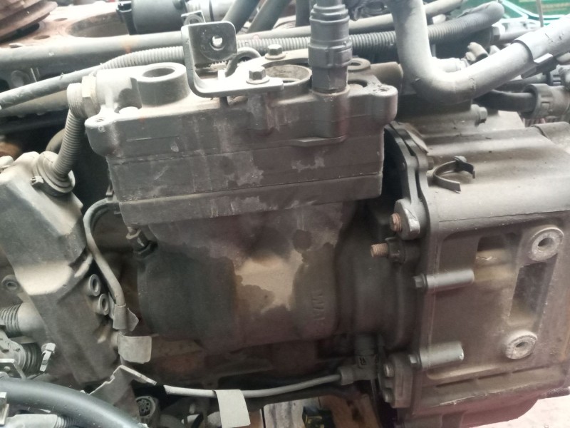 Recambio de despiece motor para renault serie t fg 4x2 cabina high-sleeper referencia OEM IAM DTI11460EUVI  