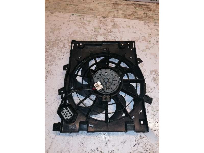 Recambio de electroventilador para opel astra h berlina elegance referencia OEM IAM 0130303960 13132559 3 PINS