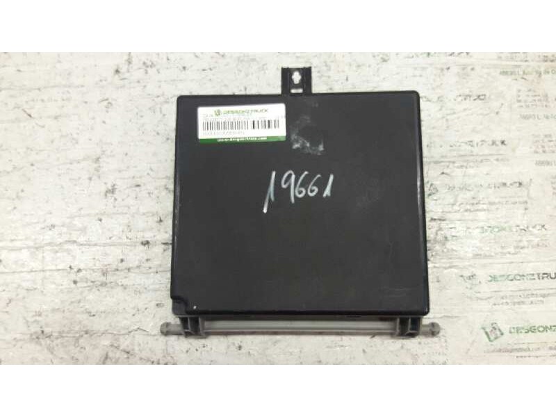 Recambio de caja reles / fusibles para peugeot 205 berlina 1.1 mito referencia OEM IAM   