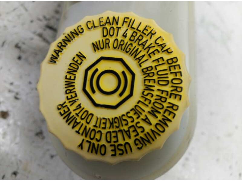 Recambio de bomba freno para volkswagen polo berlina (6n2) 1.9 sdi referencia OEM IAM 21025599  