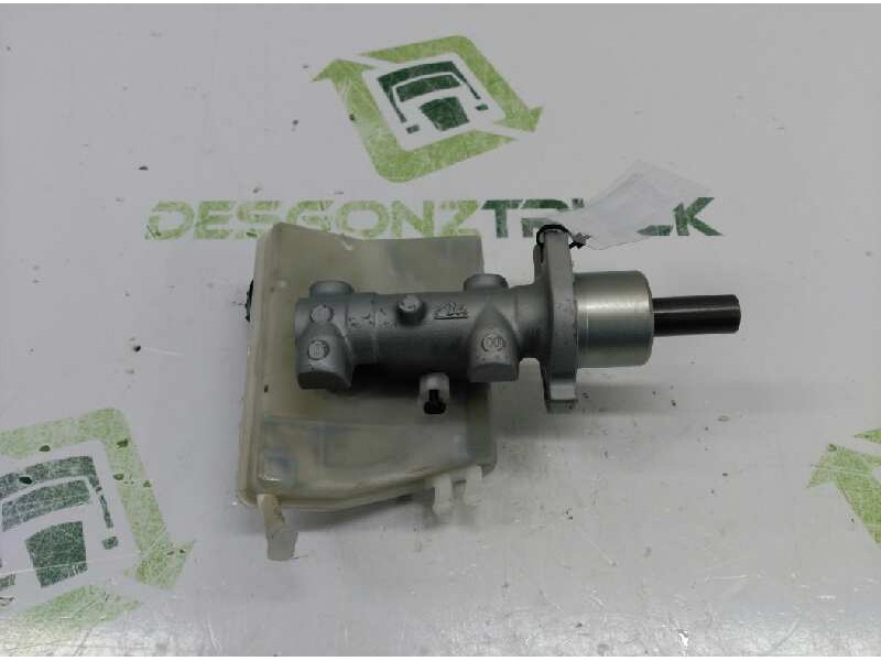 Recambio de bomba freno para peugeot 206 berlina gt referencia OEM IAM 03350884271  