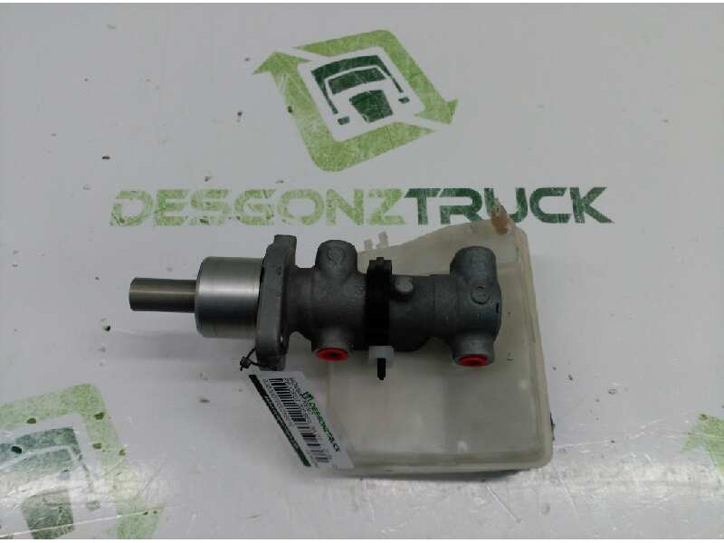 Recambio de bomba freno para peugeot 206 berlina gt referencia OEM IAM 03350884271  
