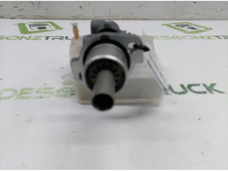 Recambio de bomba freno para peugeot 206 berlina gt referencia OEM IAM 03350884271  