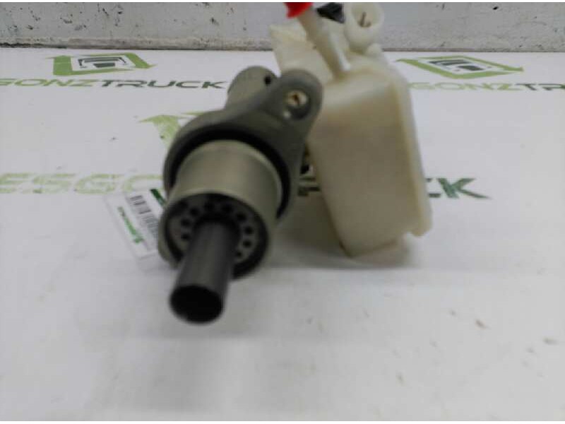 Recambio de bomba freno para ford focus berlina (cap) ambiente (d) referencia OEM IAM 1547478  