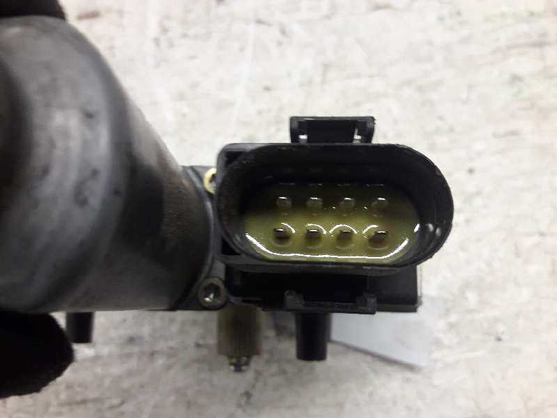 Recambio de motor elevalunas delantero izquierdo para audi a3 (8l) 1.6 ambiente referencia OEM IAM 0536001402  