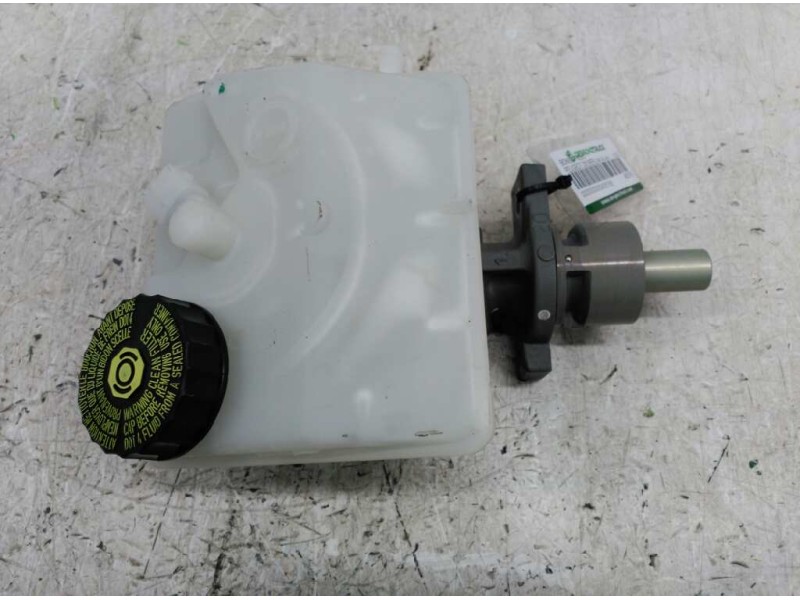 Recambio de bomba freno para peugeot 206 berlina x-line referencia OEM IAM 4601F8  