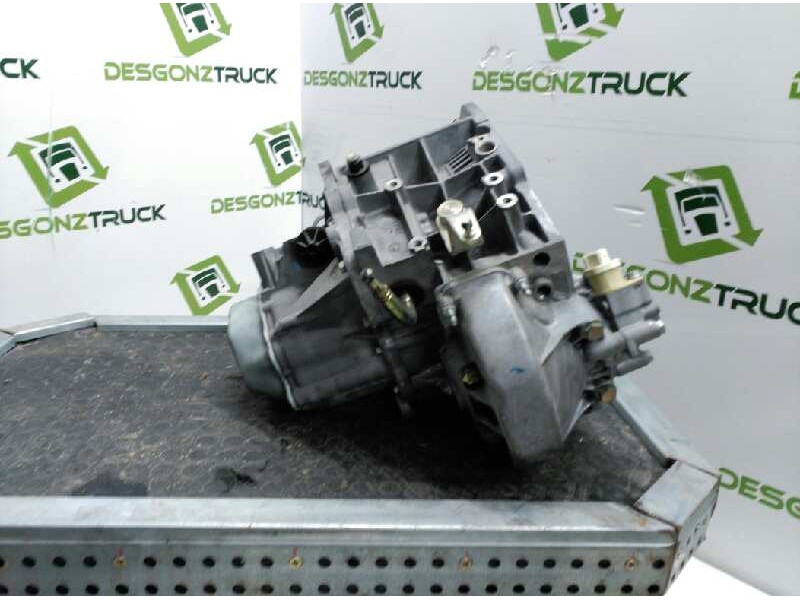 Recambio de caja cambios para citroën xantia berlina 2.0 hdi 90/110 attraction referencia OEM IAM 20TE40  