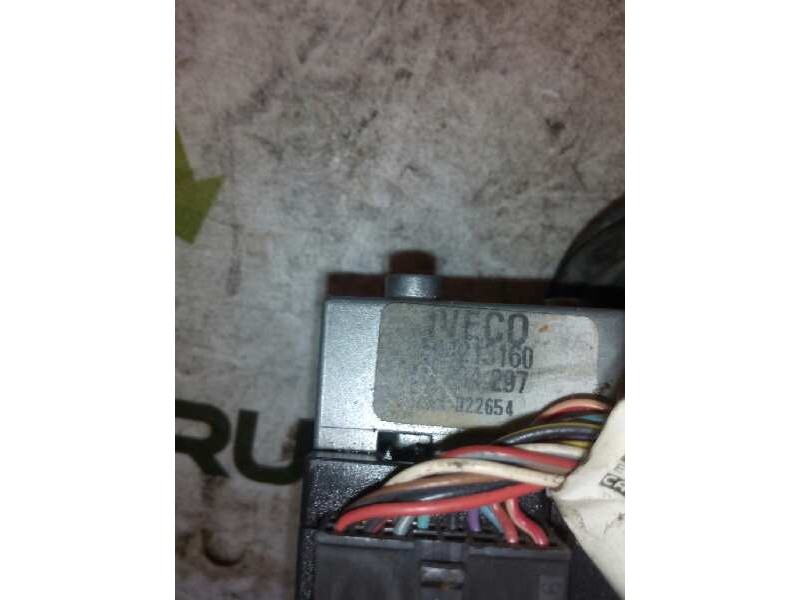 Recambio de mando intarder para iveco trucks stralis as 440s50 referencia OEM IAM 504213160  