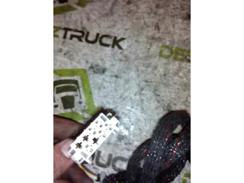 Recambio de mando intarder para iveco eurocargo 05.03  fg 80 e larga distancia referencia OEM IAM 5010271032  