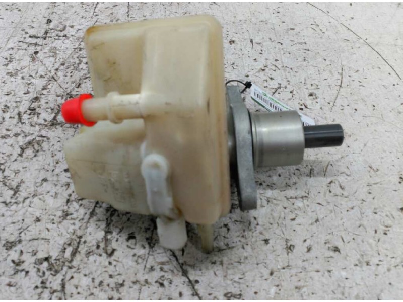 Recambio de bomba freno para ford focus berlina (cap) ambiente (d) referencia OEM IAM W0725  