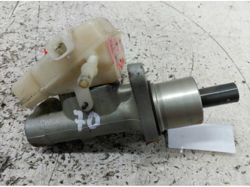 Recambio de bomba freno para ford focus berlina (cap) ambiente (d) referencia OEM IAM W0725  