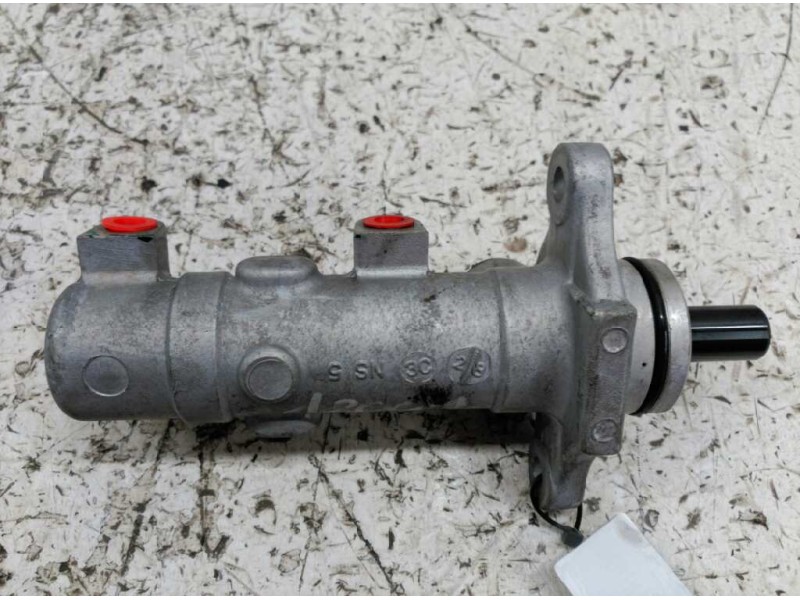 Recambio de bomba freno para kia carnival ii 2.9 cdri ex referencia OEM IAM   