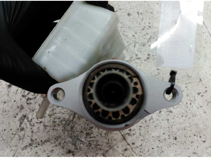 Recambio de bomba freno para ford focus berlina (cap) ambiente (d) referencia OEM IAM   