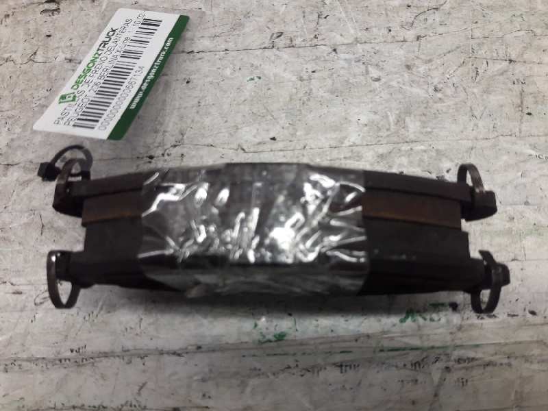 Recambio de pastillas de freno delanteras para peugeot 206 berlina x-line referencia OEM IAM   