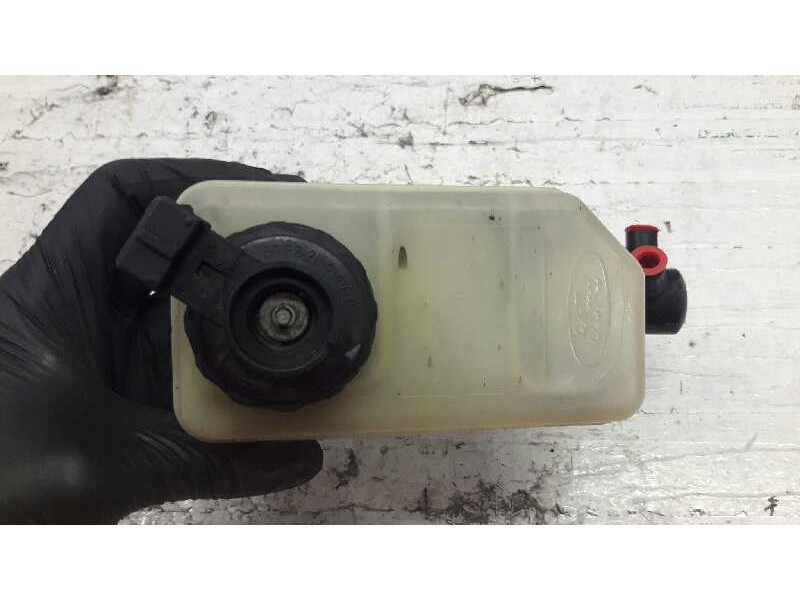 Recambio de bomba freno para ford fiesta berl./courier surf referencia OEM IAM   