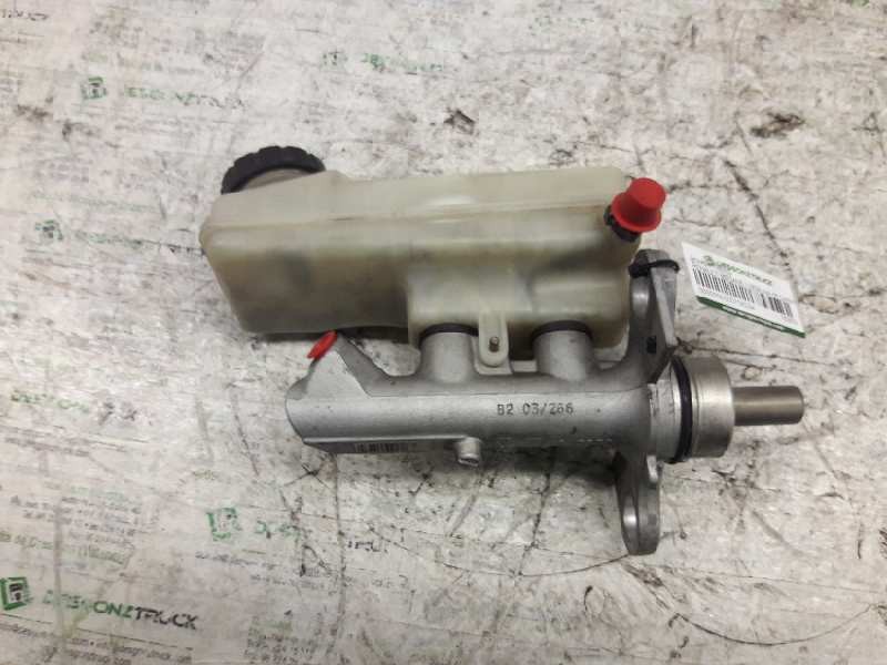 Recambio de bomba freno para renault megane ii berlina 5p confort authentique referencia OEM IAM 182879  