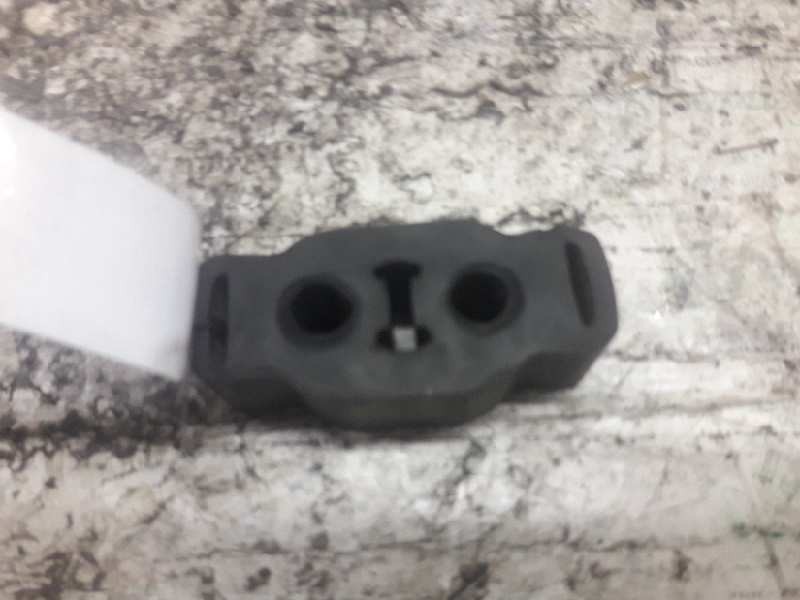 Recambio de goma tubo escape para volvo xc70 2.4 d awd ocean race referencia OEM IAM   