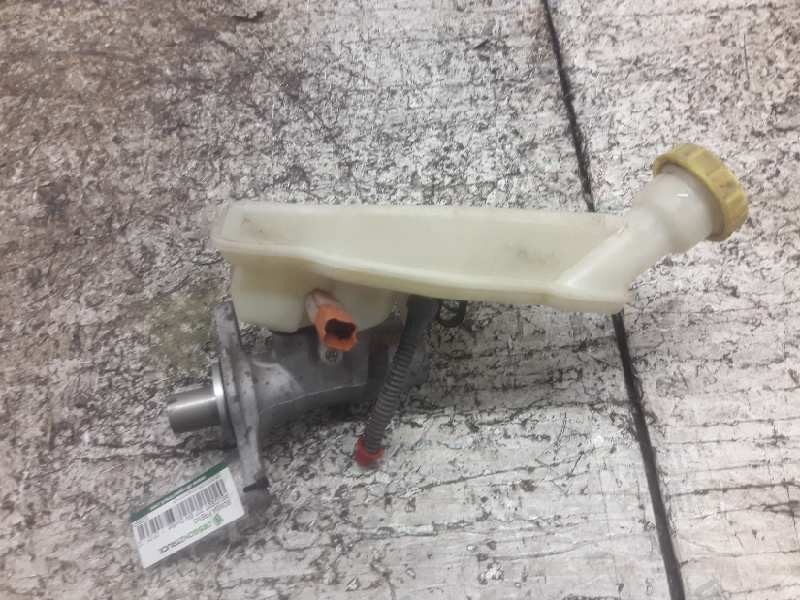 Recambio de bomba freno para peugeot 207 sw confort referencia OEM IAM 32069745  