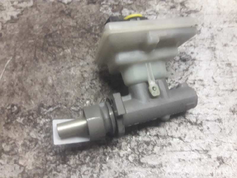 Recambio de bomba freno para ford transit bus 1995 2.5 diesel cat referencia OEM IAM 310046  