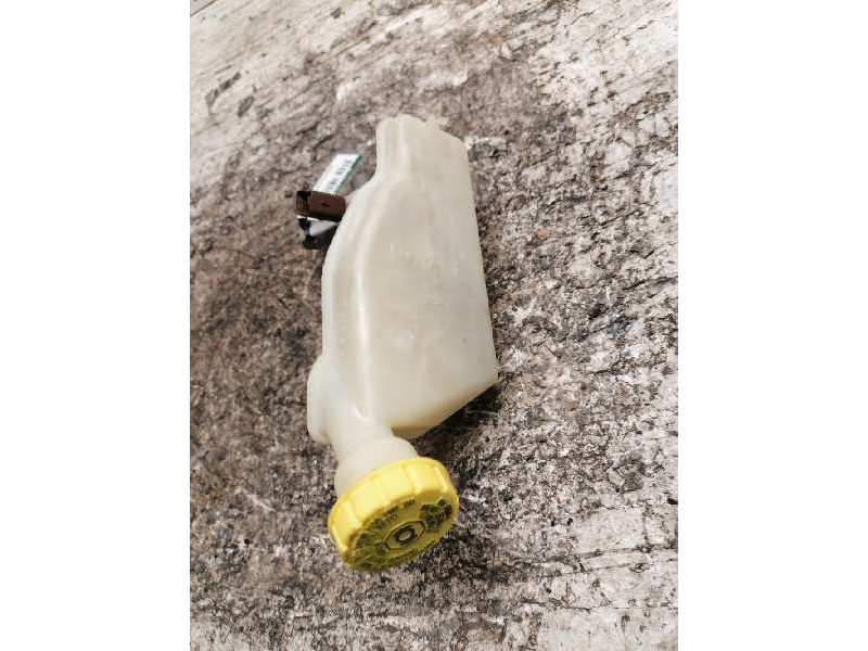 Recambio de bomba freno para peugeot 207 xs pack referencia OEM IAM 32067093K  