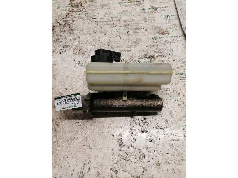 Recambio de bomba freno para iveco daily combi 1989  2.8 diesel referencia OEM IAM 21030199 BOSCH 