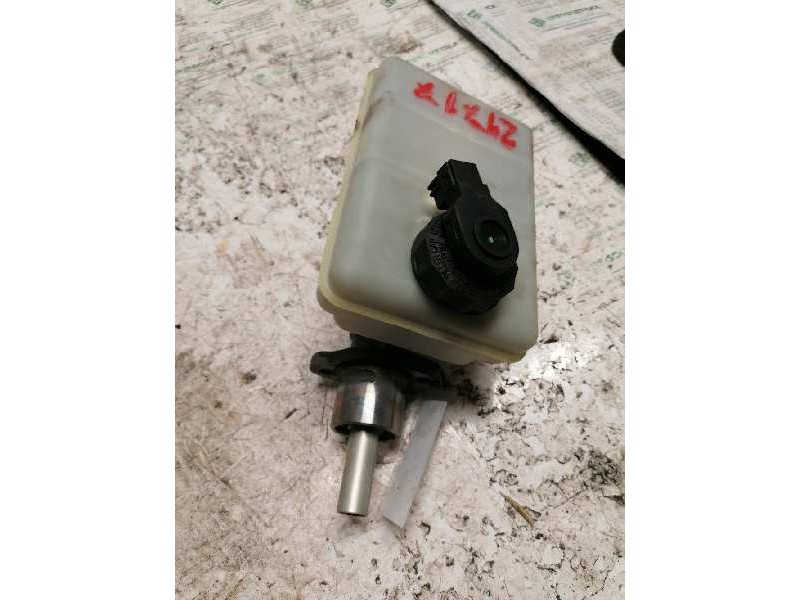 Recambio de bomba freno para iveco daily combi 1989  2.8 diesel referencia OEM IAM 21030199 BOSCH 