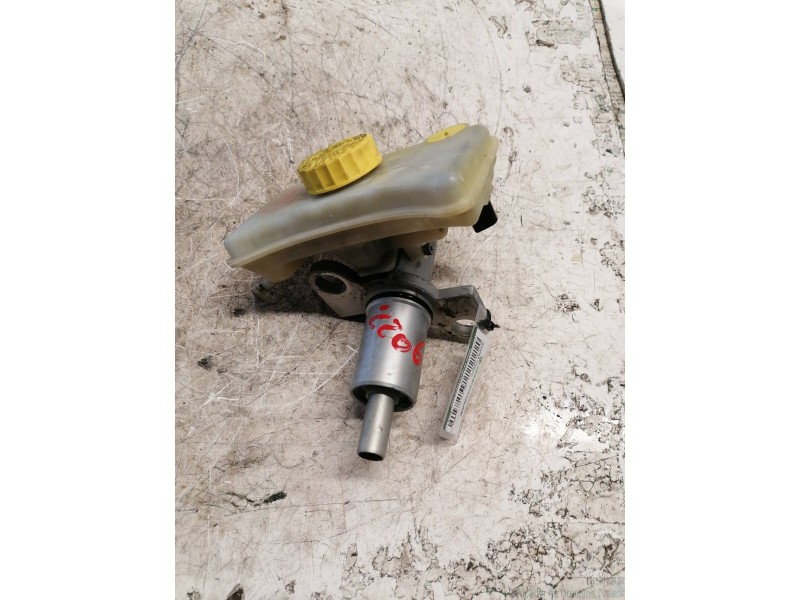 Recambio de bomba freno para audi a4 berlina (8e) 2.5 tdi quattro (132kw) referencia OEM IAM 8E0611301E  