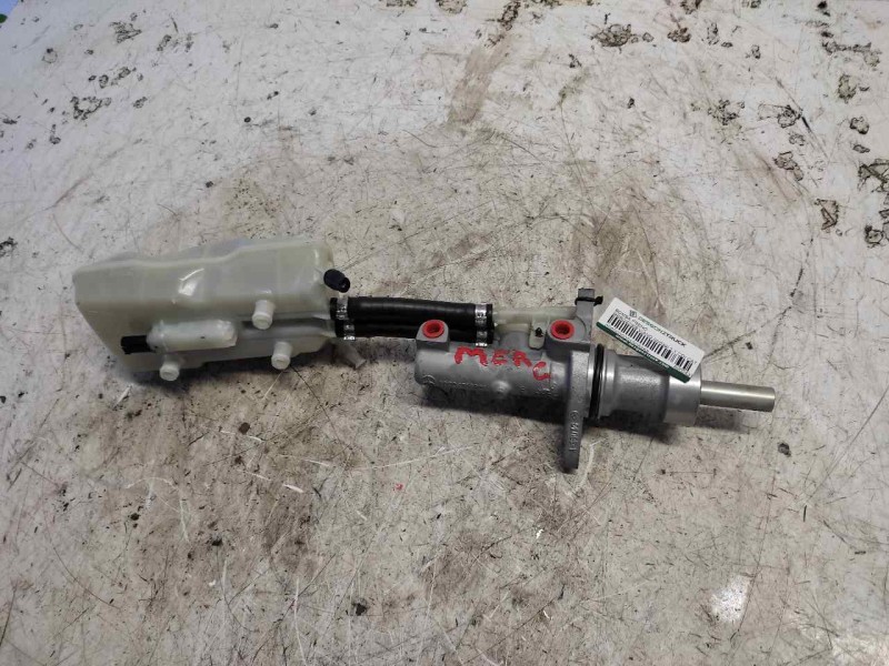 Recambio de bomba freno para mercedes-benz viano (w639) 2.1 cdi cat referencia OEM IAM A0004316901  
