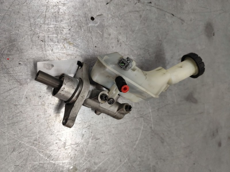 Recambio de bomba freno para renault clio iii dynamique referencia OEM IAM 8200129956  