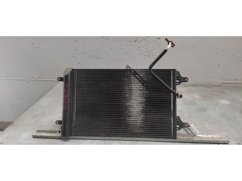 Recambio de condensador / radiador a/a para seat alhambra (7v9) fancy referencia OEM IAM 7M3820411  