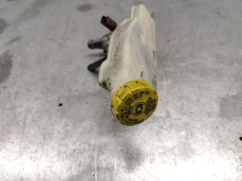 Recambio de bomba freno para peugeot 207 sport referencia OEM IAM 32067093  