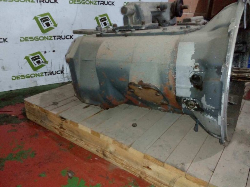 Recambio de caja cambios para pegaso trucks thecno 310 ... referencia OEM IAM RT09509A  
