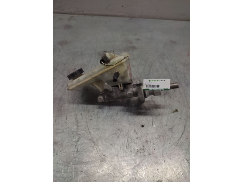 Recambio de bomba freno para opel vivaro 1.9 cdti cat (f9q-760 / l08) referencia OEM IAM 32067008C  