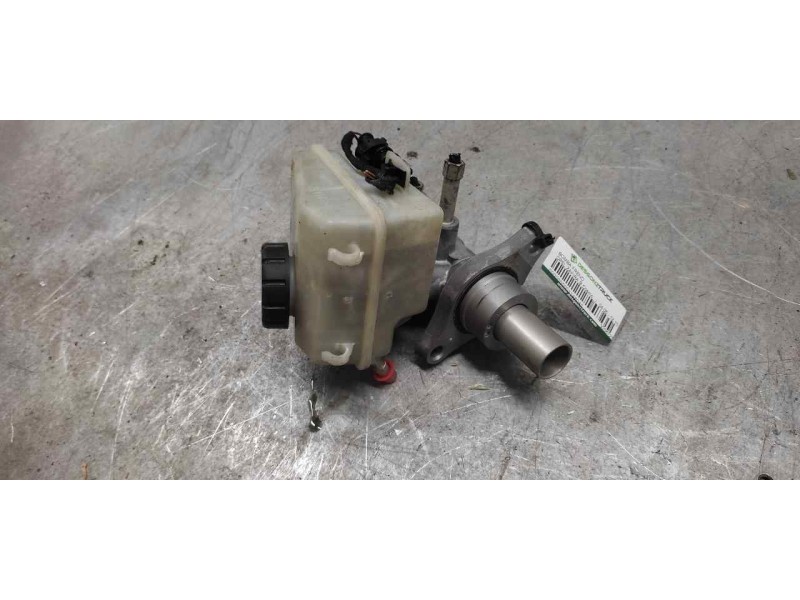 Recambio de bomba freno para opel zafira b cosmo referencia OEM IAM 32067271  