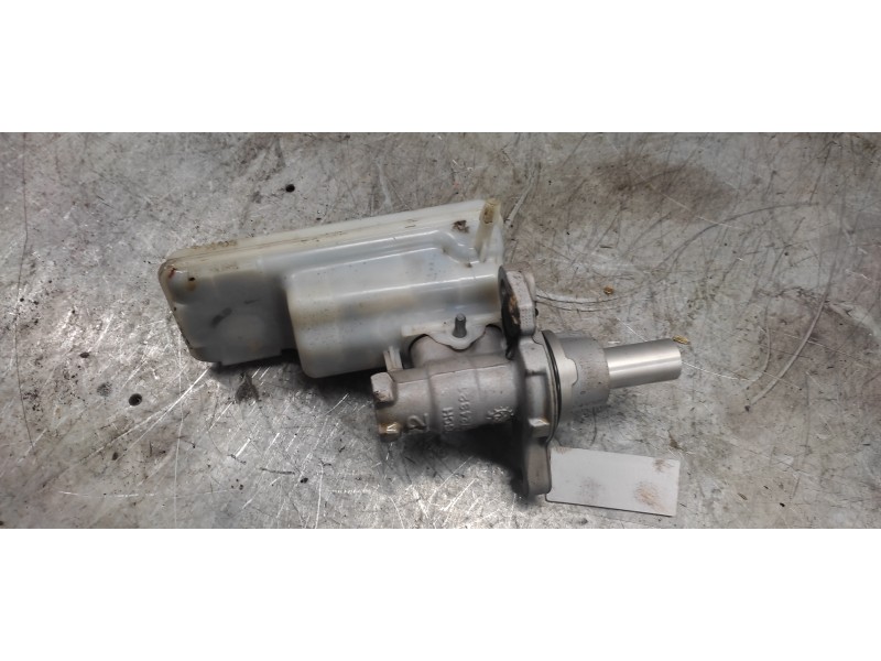 Recambio de bomba freno para renault kangoo profesional referencia OEM IAM 0204051558  