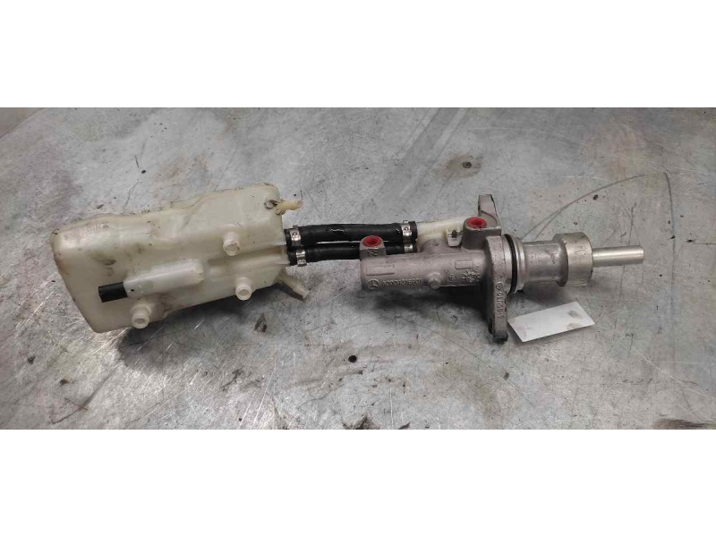 Recambio de bomba freno para mercedes-benz vito kasten (639) 2.1 cdi referencia OEM IAM A0004316901  