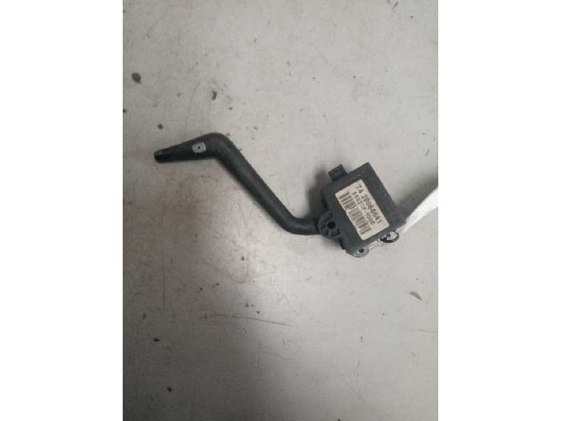 Recambio de mando intarder para renault premium distribution fg 4x2 corto referencia OEM IAM 7420864641  