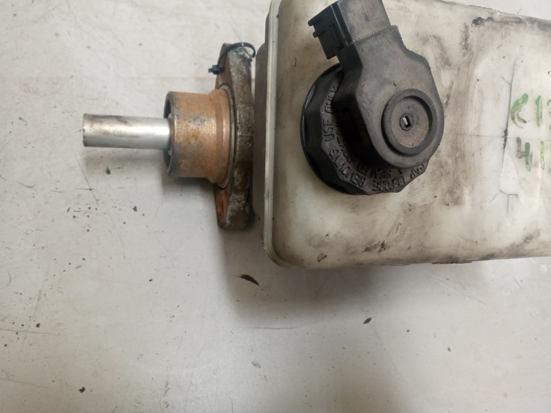 Recambio de bomba freno para iveco daily combi bus referencia OEM IAM   