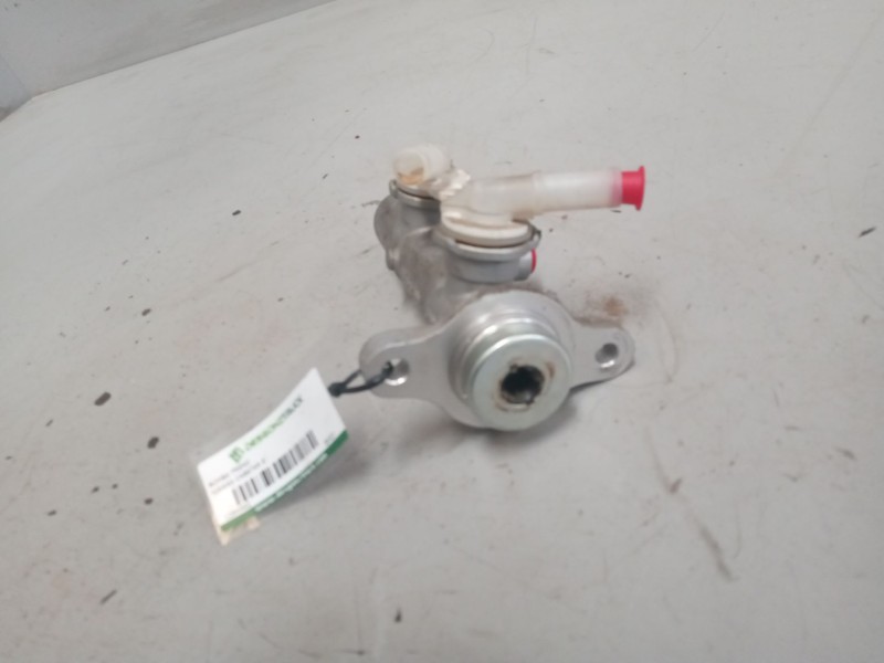 Recambio de bomba freno para nissan cabstar e referencia OEM IAM BM57  