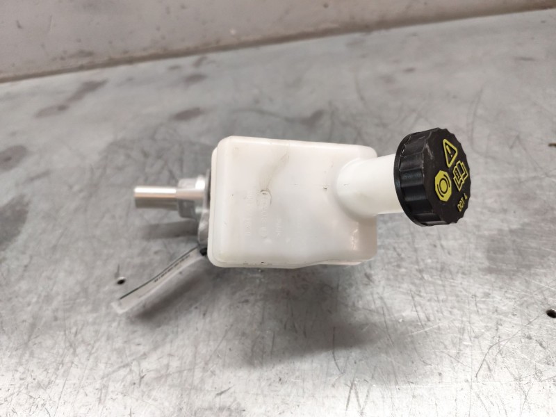 Recambio de bomba freno para renault austral tce 130 referencia OEM IAM 0204862308  