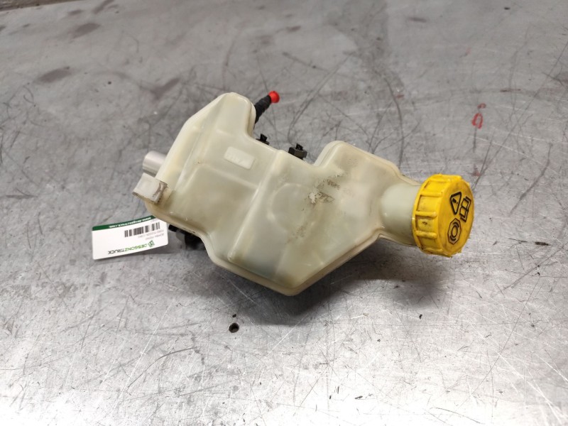 Recambio de bomba freno para ford fusion (cbk) ambiente referencia OEM IAM 03350884941  