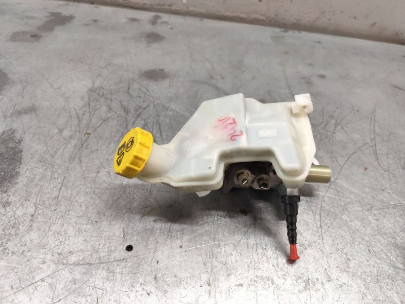 Recambio de bomba freno para ford fiesta (cbk) ambiente referencia OEM IAM 41230130  