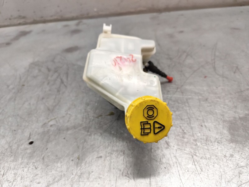 Recambio de bomba freno para ford fiesta (cbk) ambiente referencia OEM IAM 41230130  