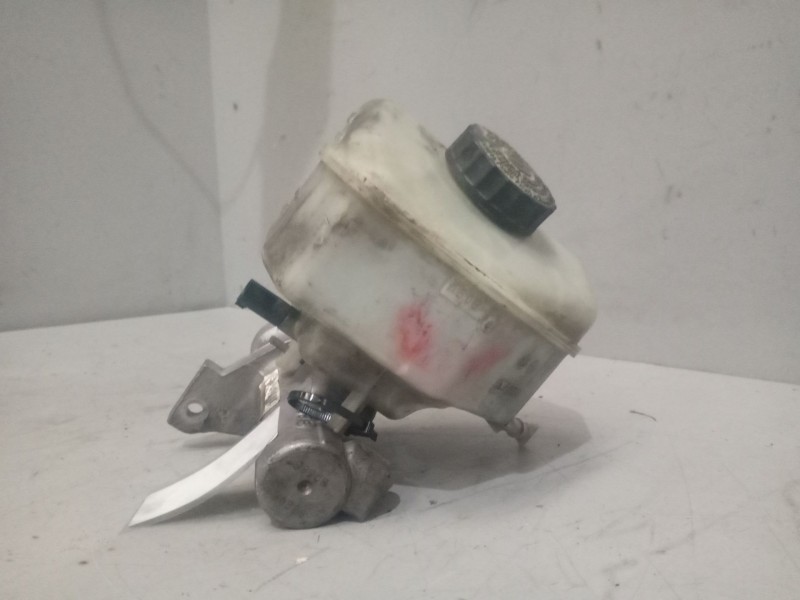 Recambio de bomba freno para riocar march 07 referencia OEM IAM A0004317601  