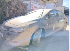 opel astra j (p10) del año 2012 2
