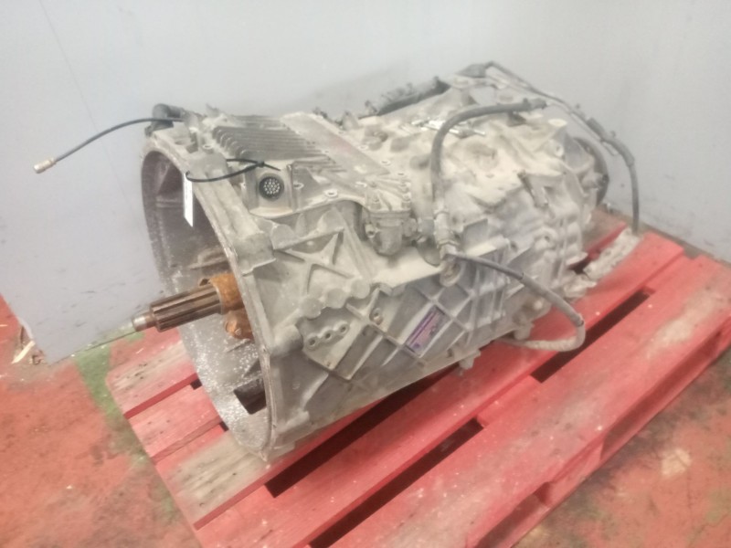 Recambio de caja cambios para daf serie xf105.xxx 12.9 diesel referencia OEM IAM 12AS2330TD 1681741 1353031005