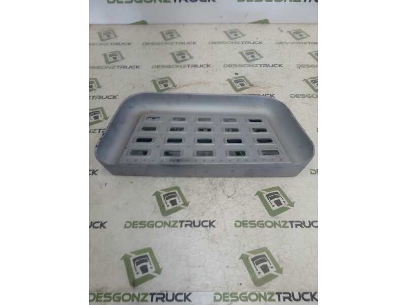 Recambio de huella peldaño para daf serie xf105.xxx fsa 4x2 space-cab referencia OEM IAM DERECHO  