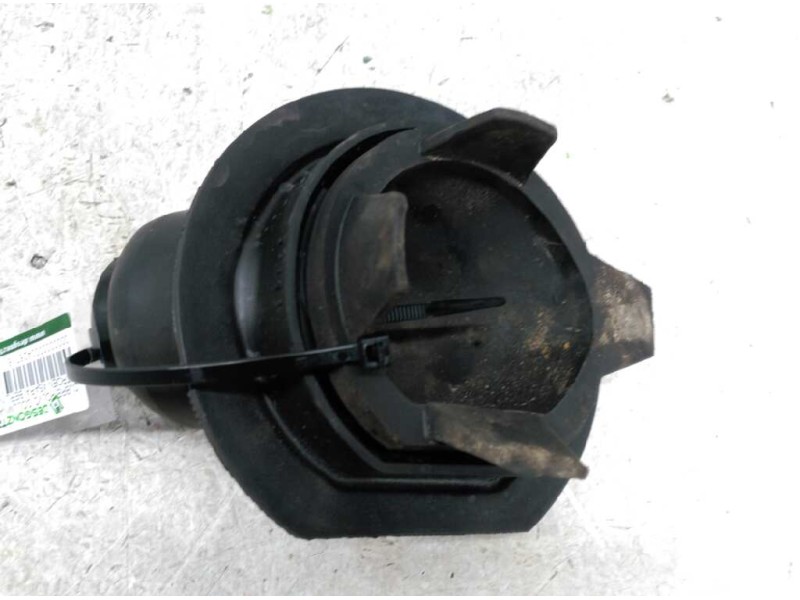 Recambio de cubre polvo columna direccion para citroën xsara berlina 1.9d seduction referencia OEM IAM 9619519980  