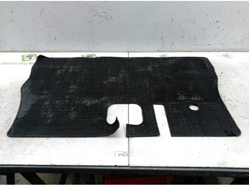 Recambio de alfombrilla para peugeot boxer caja cerr. acristalado (rs2850)(230)(´02) 1400 td referencia OEM IAM  DELANTERA 